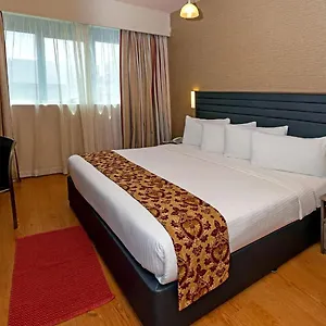 Central Paris Hotel, Baniyas Square Дубай